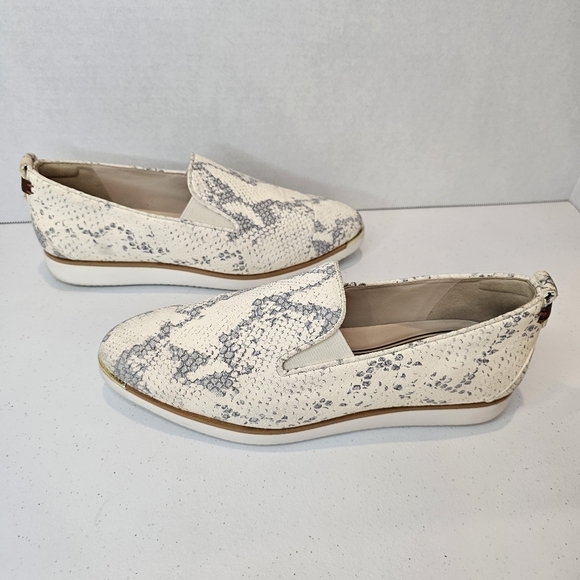 Cole Haan Grand Ambition Loafers Women's Size 6 Gray Snake Skin Print Slip On - Picture 7 of 11